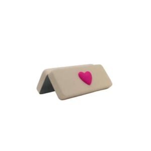 Estuche corazón beige rosa